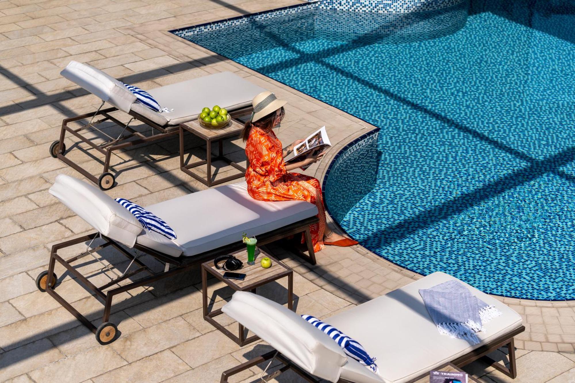 Novotel Jeddah Tahlia Экстерьер фото