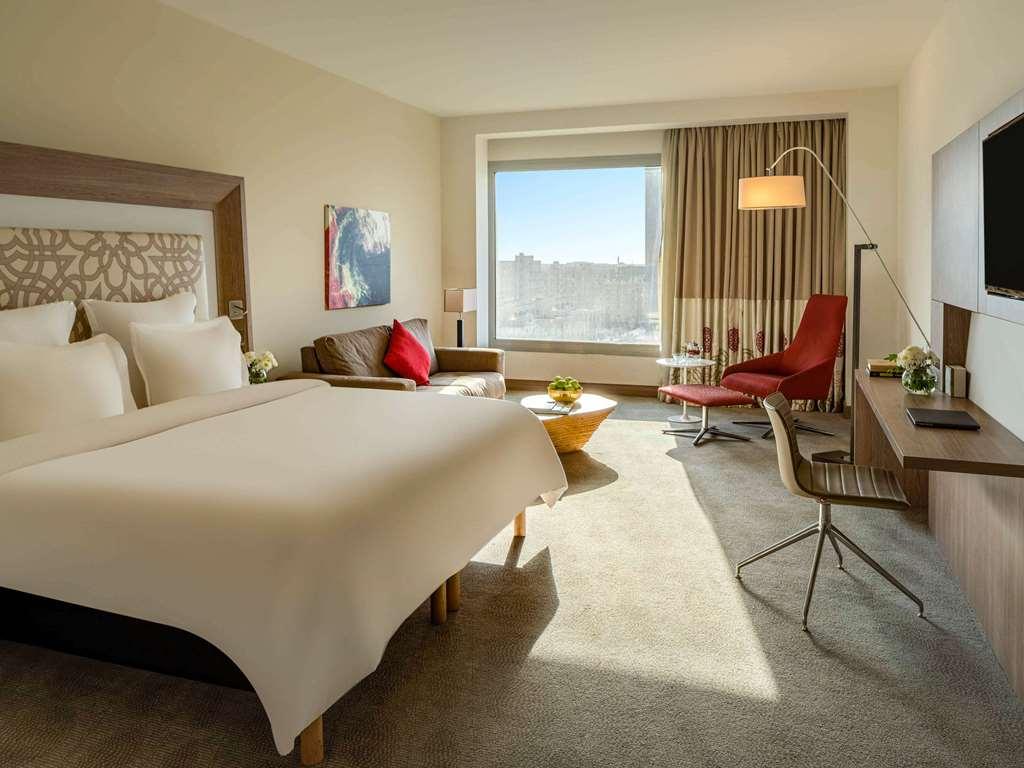 Novotel Jeddah Tahlia Номер фото