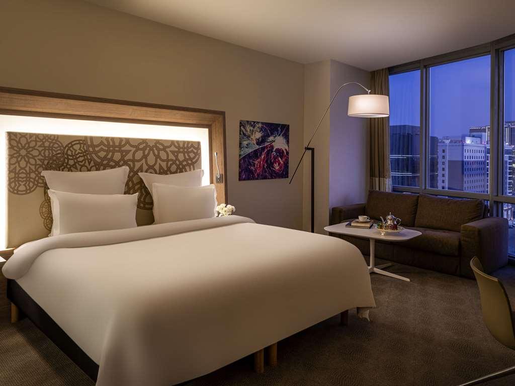 Novotel Jeddah Tahlia Номер фото