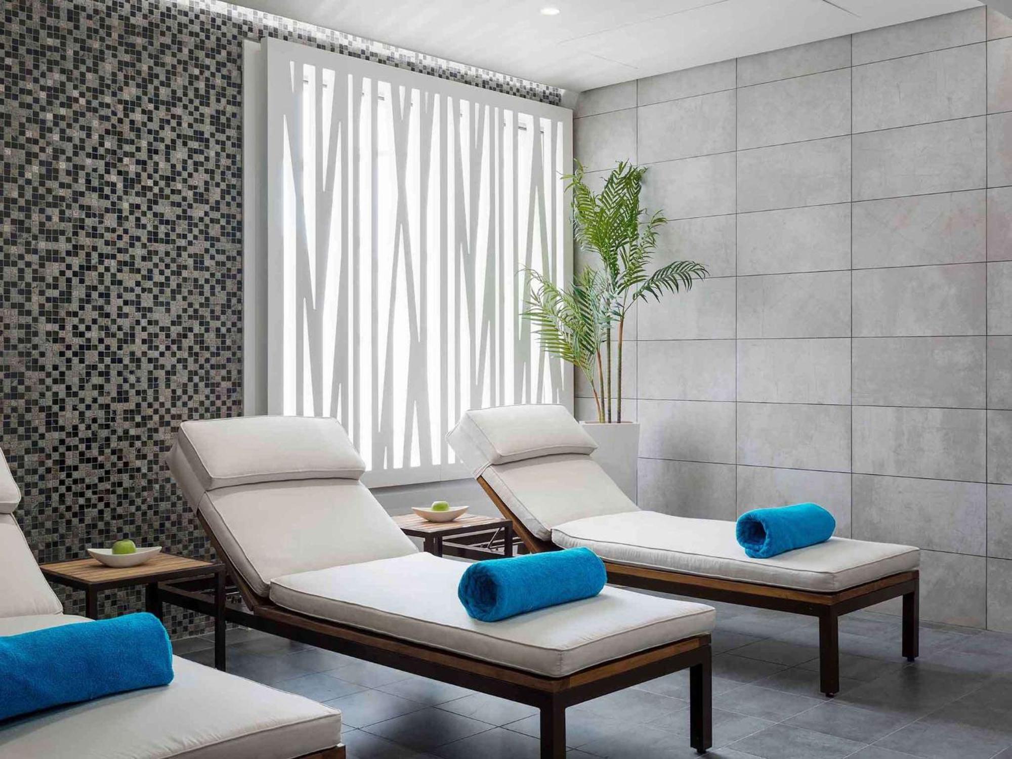 Novotel Jeddah Tahlia Экстерьер фото