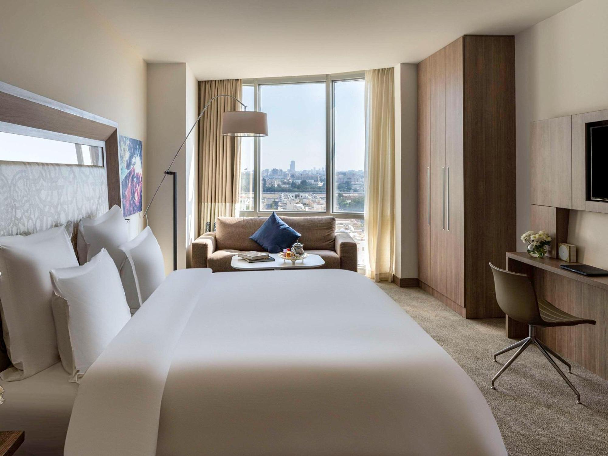 Novotel Jeddah Tahlia Экстерьер фото